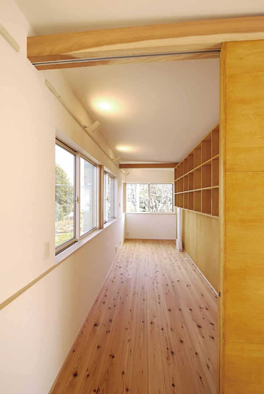 伝統的置屋根［ダブルルーフ］を応用したハイブリット建築_内観