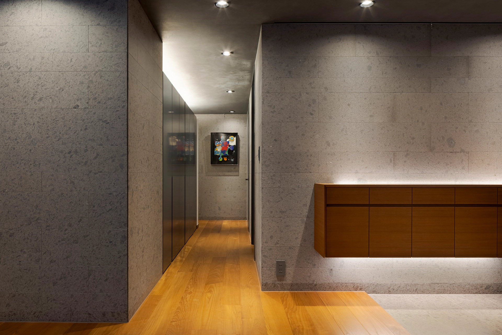 こだわりの素材を楽しむ家_内観